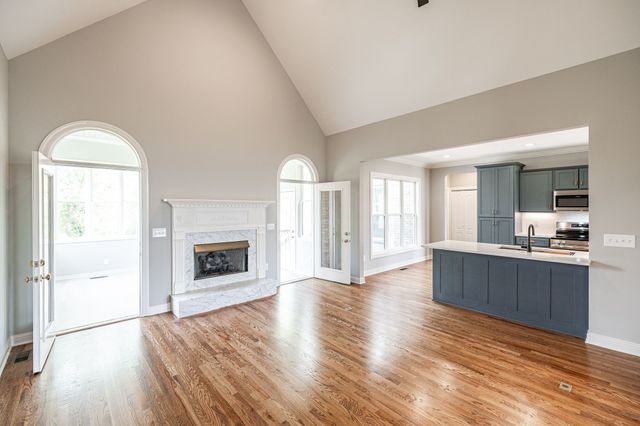 1222 Chenault Ln, Castalian Springs, TN 37031