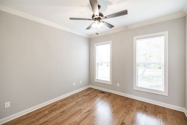 1222 Chenault Ln, Castalian Springs, TN 37031