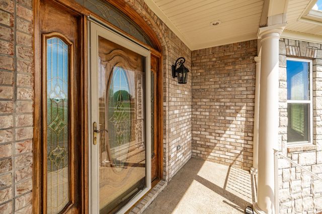 1222 Chenault Ln, Castalian Springs, TN 37031