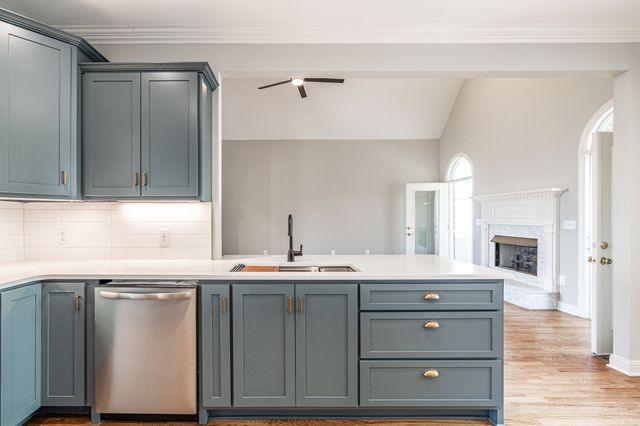 1222 Chenault Ln, Castalian Springs, TN 37031