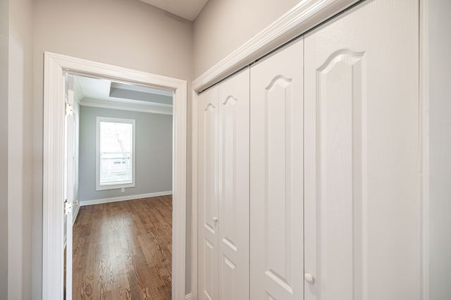 1222 Chenault Ln, Castalian Springs, TN 37031