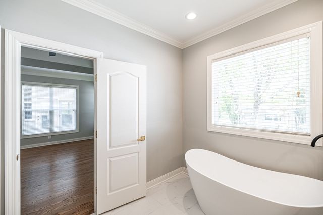 1222 Chenault Ln, Castalian Springs, TN 37031
