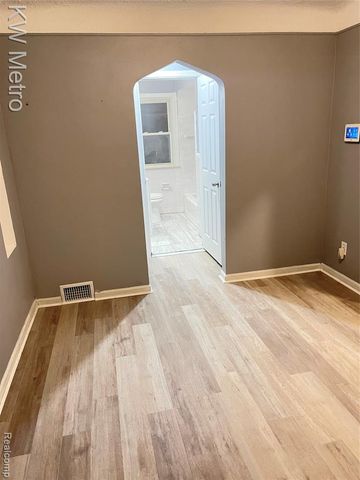 13946 Braile Street, Detroit, MI 48223