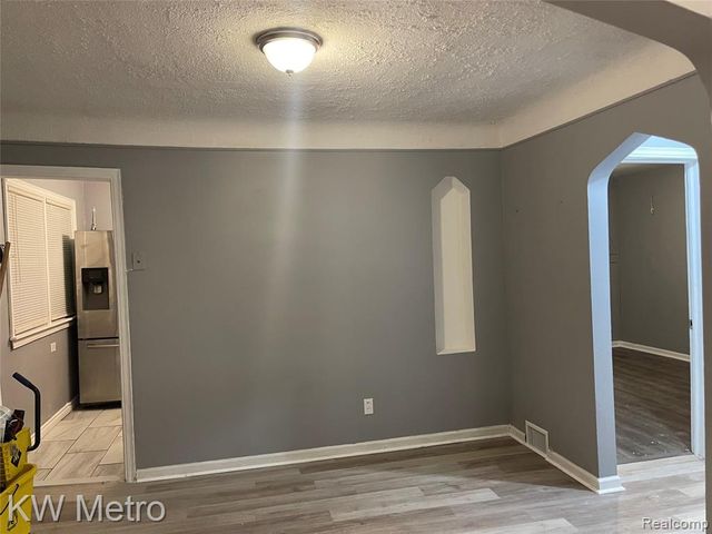 13946 Braile Street, Detroit, MI 48223