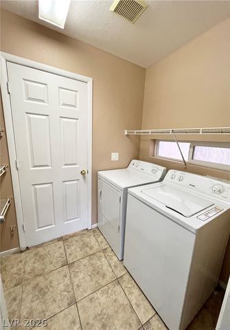 7443 Treasure Chest Street, Las Vegas, NV 89139