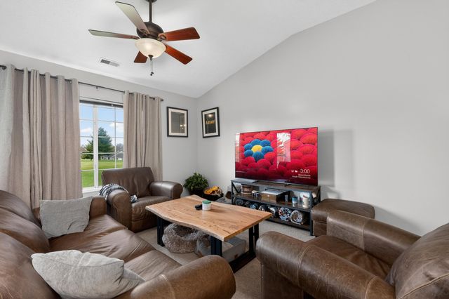 5768 Bunkers Avenue, Burlington, KY 41005