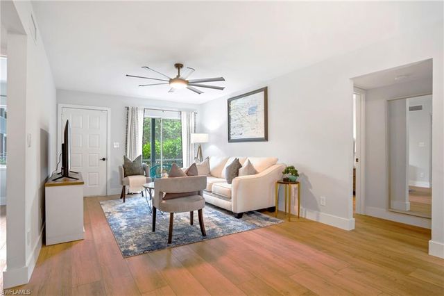 1275 7th AVE N # 201, Naples, FL 34102