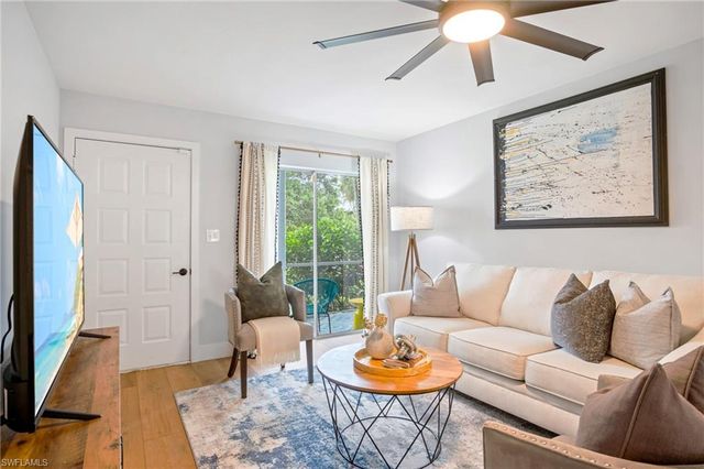 1275 7th AVE N # 201, Naples, FL 34102