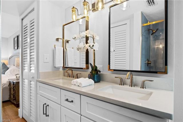 1275 7th AVE N # 201, Naples, FL 34102