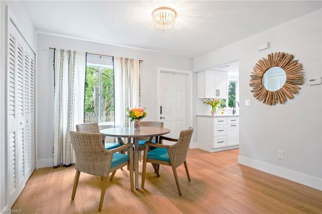 1275 7th AVE N # 201, Naples, FL 34102