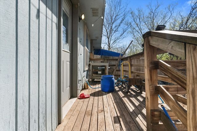 1129 College Street, Grand Prairie, TX 75050