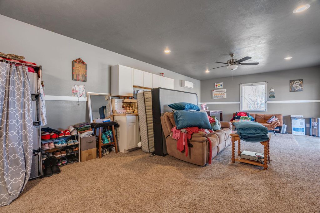 Image 17 of property listing at 2820 Stapleton Avenue NE, Rio Rancho, NM 87124