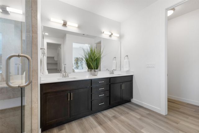 64 Cadena Loop, White Rock, NM 87547