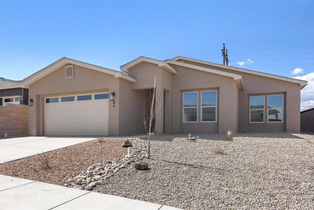 64 Cadena Loop, White Rock, NM 87547