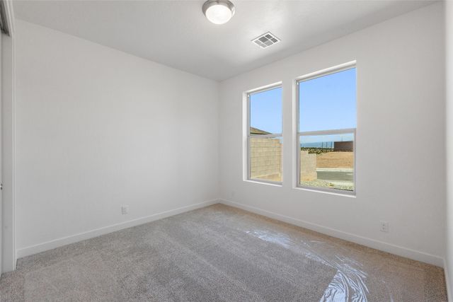 64 Cadena Loop, White Rock, NM 87547