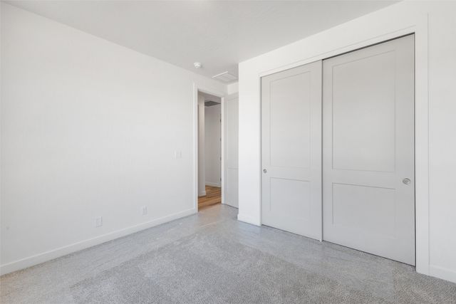 64 Cadena Loop, White Rock, NM 87547