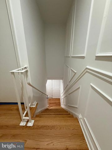 9525 GREENCASTLE LN, Lorton, VA 22079