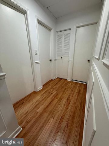 9525 GREENCASTLE LN, Lorton, VA 22079