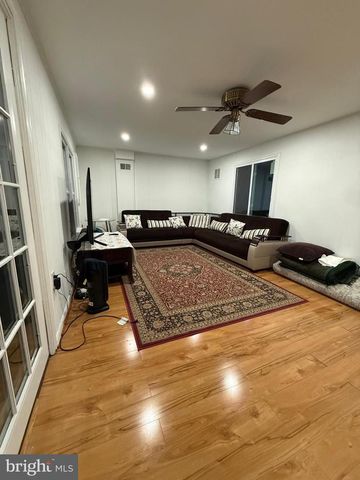 9525 GREENCASTLE LN, Lorton, VA 22079