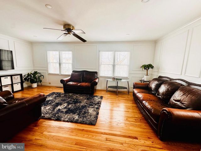 9525 GREENCASTLE LN, Lorton, VA 22079