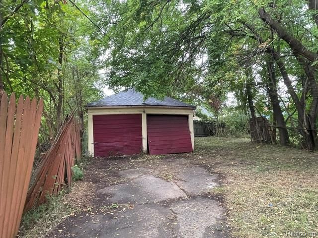 17155 Strasburg Street, Detroit, MI 48205