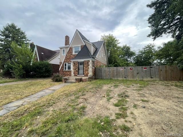 17155 Strasburg Street, Detroit, MI 48205