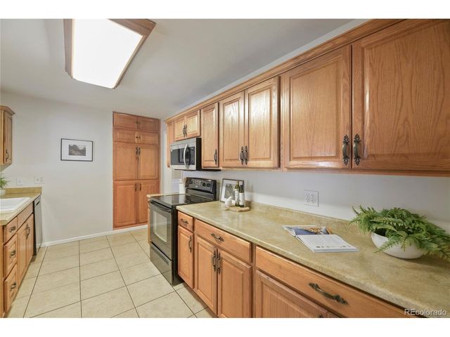 1601 S Utica St, Denver, CO 80219