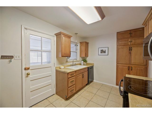 1601 S Utica St, Denver, CO 80219