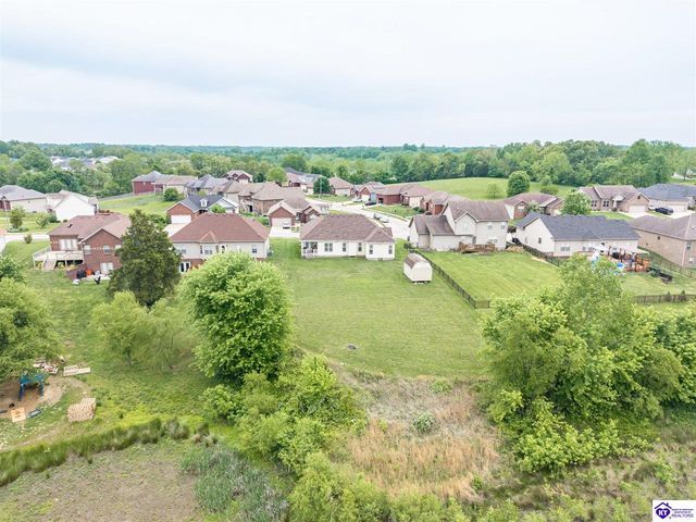 216 S Rushmore Drive, Vine Grove, KY 40175
