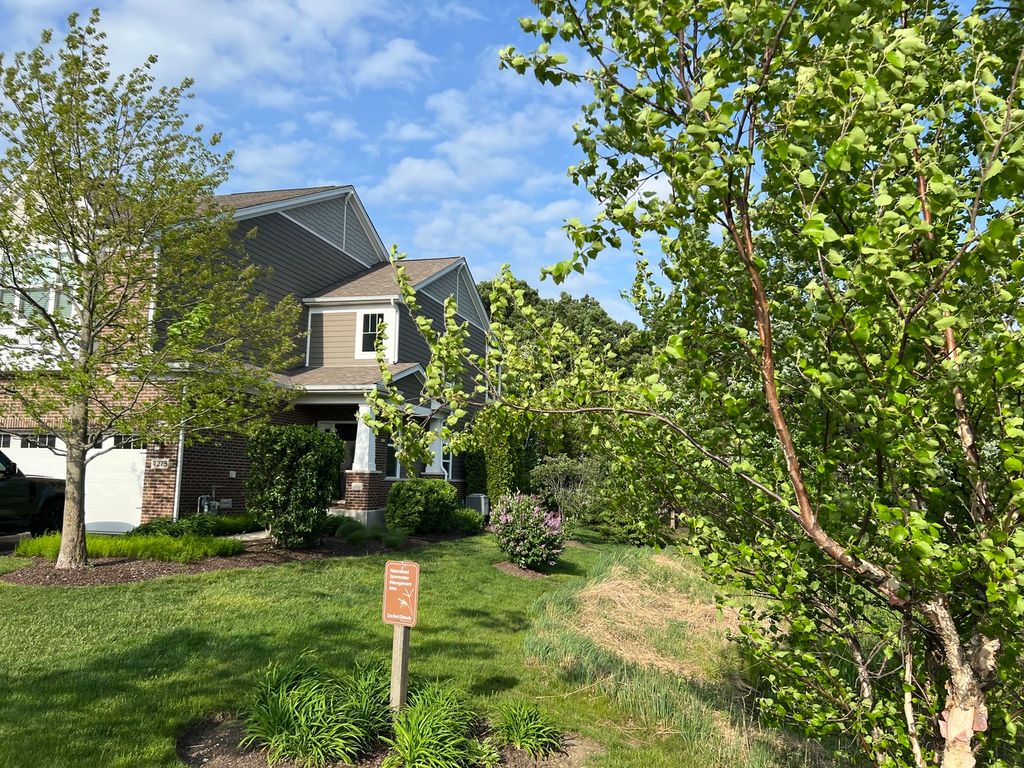 4275 Fiona Lane, Lisle, IL 60532