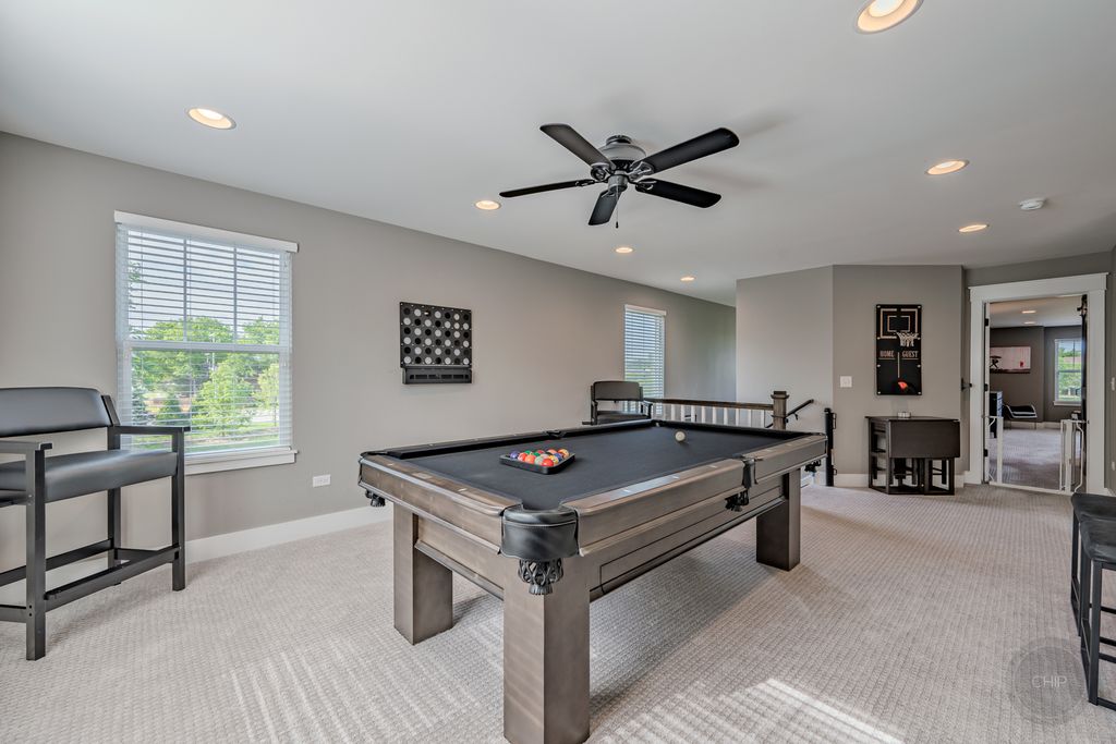 Image 26 of property listing at 4275 Fiona Lane, Lisle, IL 60532