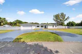 11951 SW 120th Terrace, Miami, FL 33186