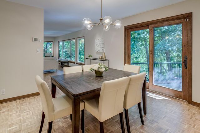 690 Linwood Avenue, Saint Paul, MN 55105