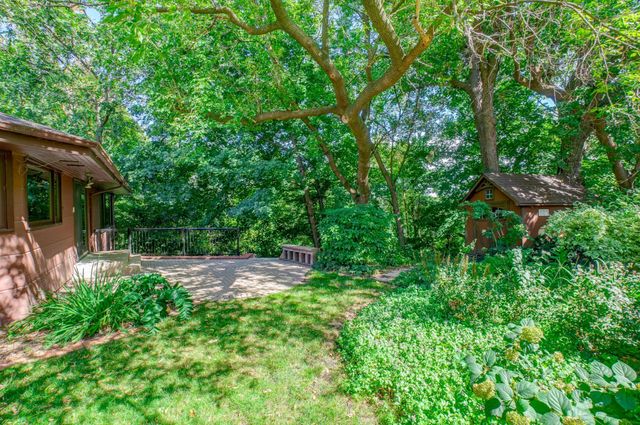 690 Linwood Avenue, Saint Paul, MN 55105