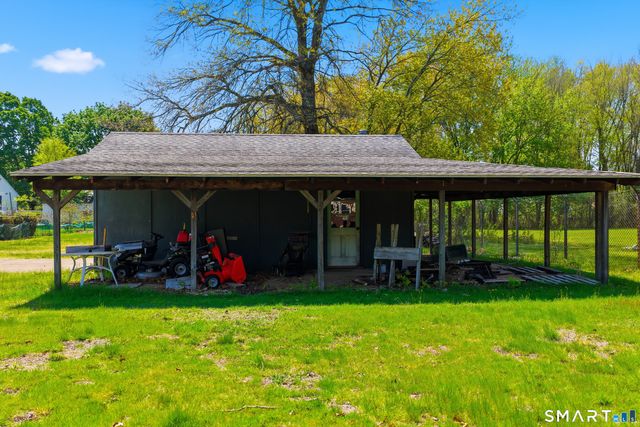 385 Brewer Street, East Hartford, CT 06118