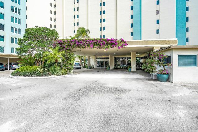 555 SE 6th Avenue 8d, Delray Beach, FL 33483