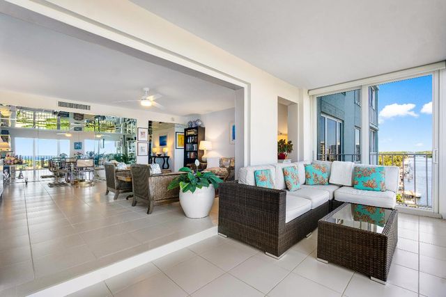 555 SE 6th Avenue 8d, Delray Beach, FL 33483