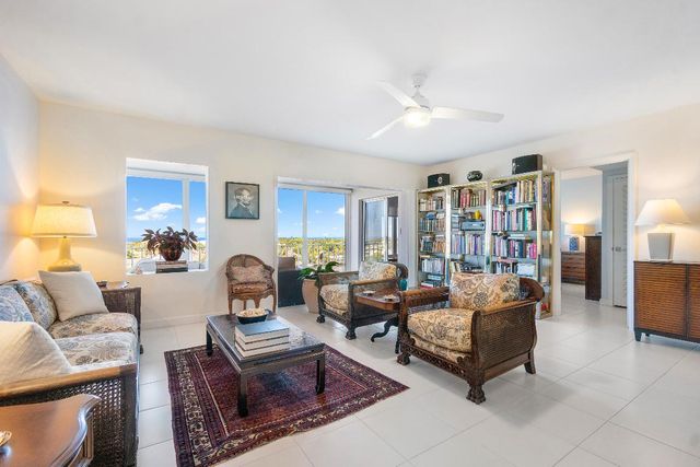 555 SE 6th Avenue 8d, Delray Beach, FL 33483