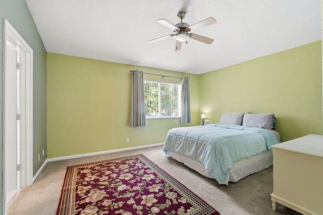 5511 Crossing Rocks Court, Riviera Beach, FL 33407