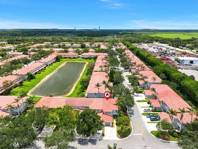 5511 Crossing Rocks Court, Riviera Beach, FL 33407