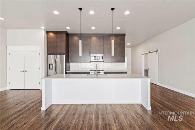 2445 N Klemmer Ave., Kuna, ID 83634