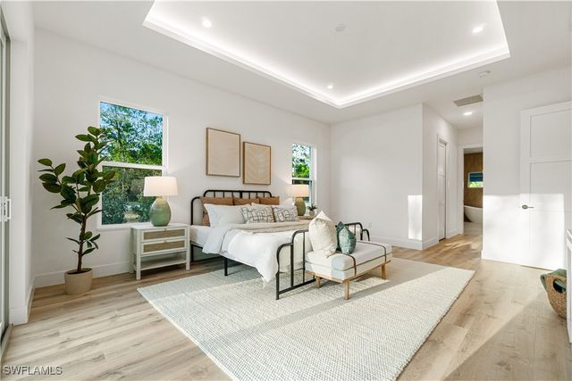 24410 Sunny LN, Bonita Springs, FL 34135