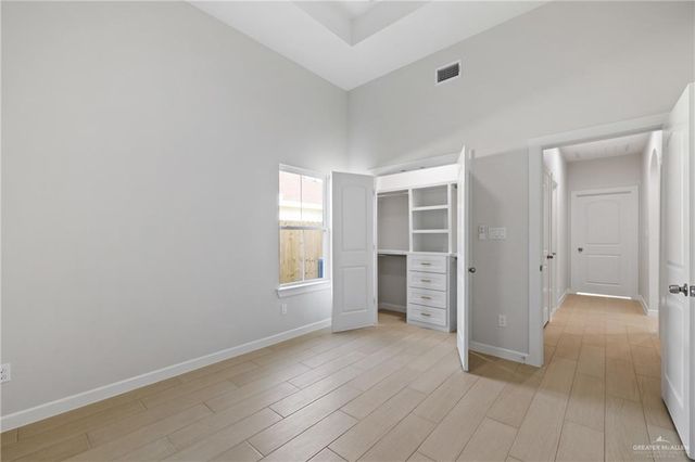 3900 Zenker Avenue, Mcallen, TX 78504