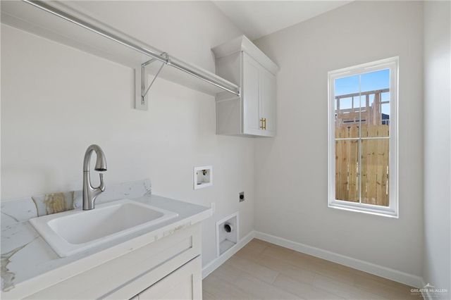 3900 Zenker Avenue, Mcallen, TX 78504