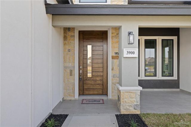 3900 Zenker Avenue, Mcallen, TX 78504