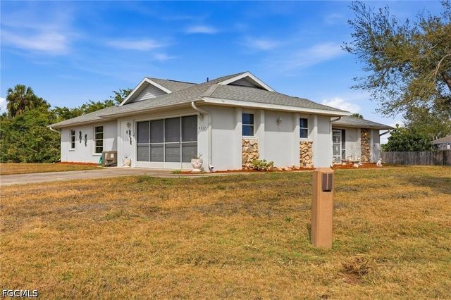 4437 Wynkoop CIR, Port Charlotte, FL 33948