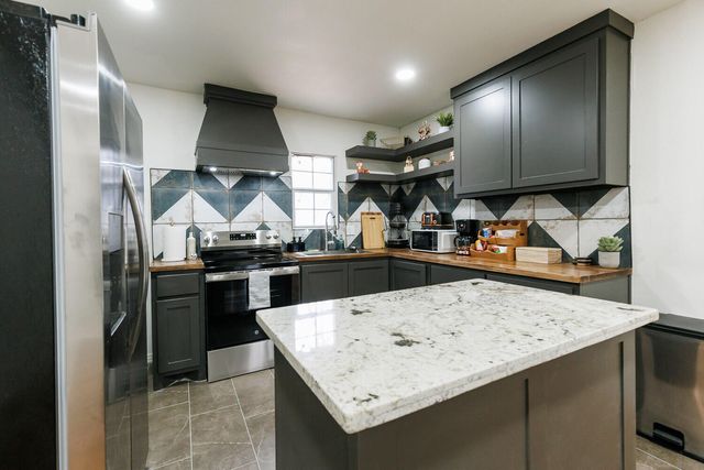 2317 29th Street, Lubbock, TX 79411