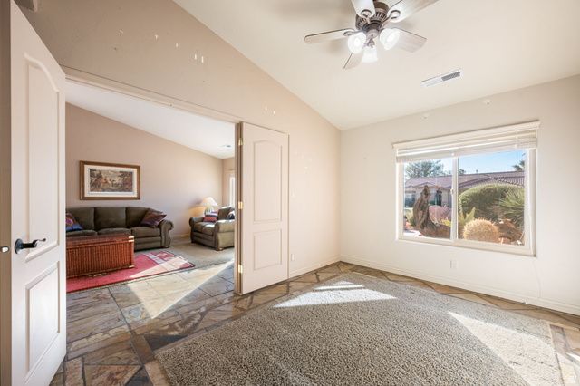 2484 W 960 N, Hurricane, UT 84737