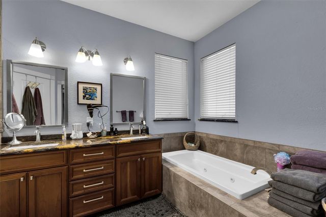 25507 TROON AVENUE, Sorrento, FL 32776