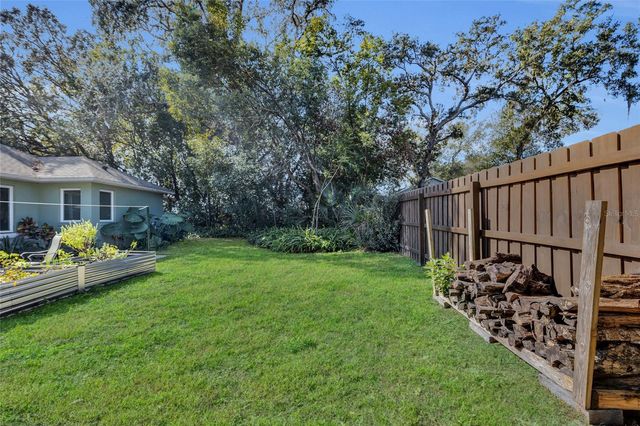 25507 TROON AVENUE, Sorrento, FL 32776